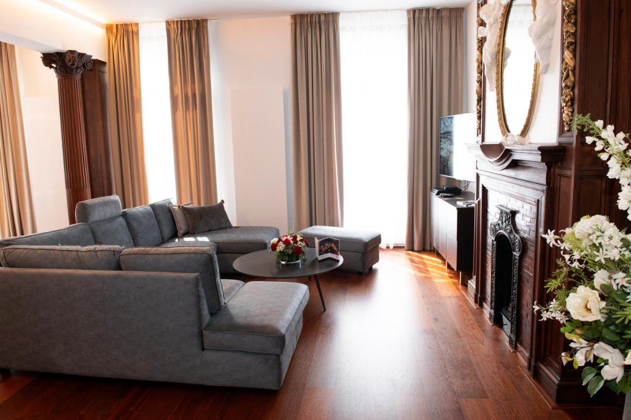 Botanique Suites Airbnb, Antwerpen Ngoại thất bức ảnh
