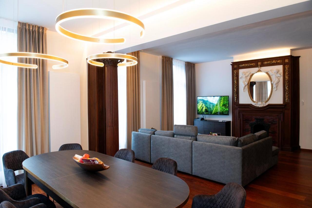 Botanique Suites Airbnb, Antwerpen Ngoại thất bức ảnh