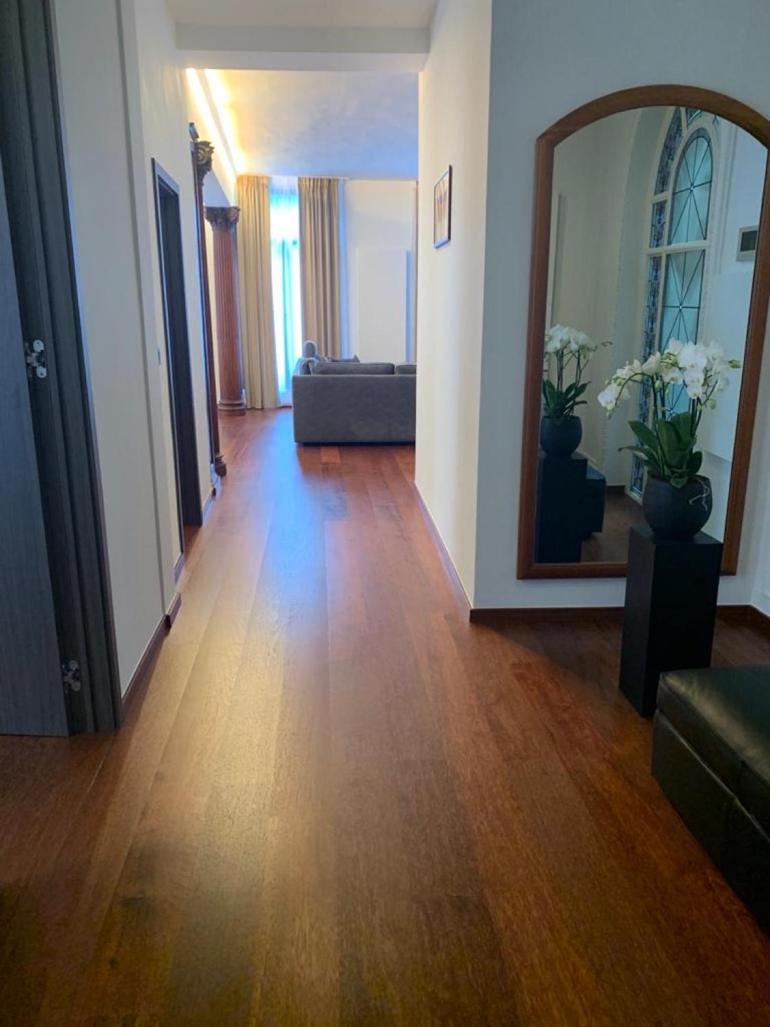 Botanique Suites Airbnb, Antwerpen Ngoại thất bức ảnh